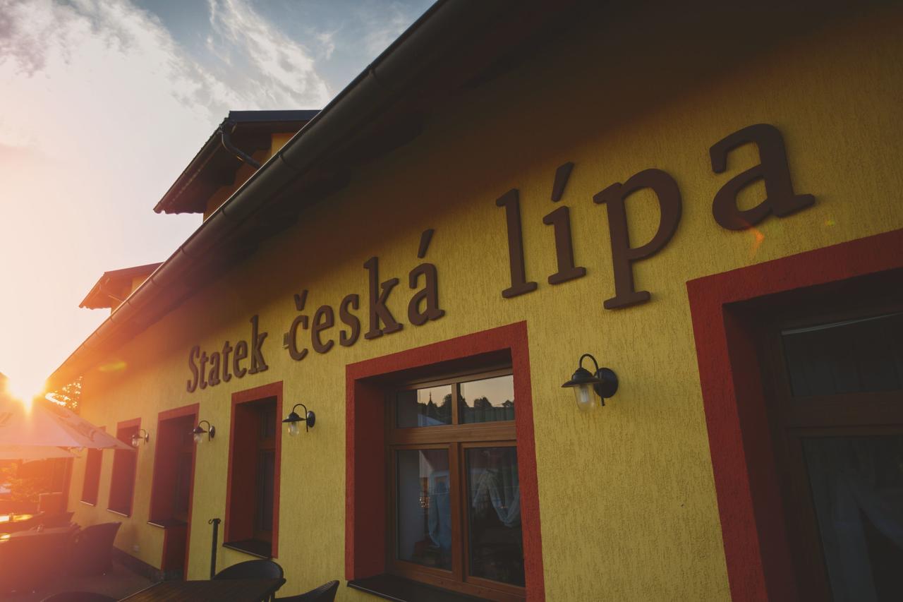 Отель Statek Ceska Lipa Myslovice Клатови Экстерьер фото